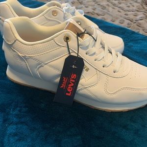 Levi’s white shoes